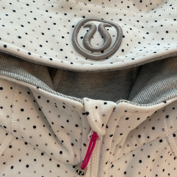 Vintage Lululemon Scuba - Picture 2 of 4